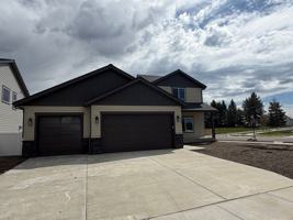featured image of 2660 N Neptune St