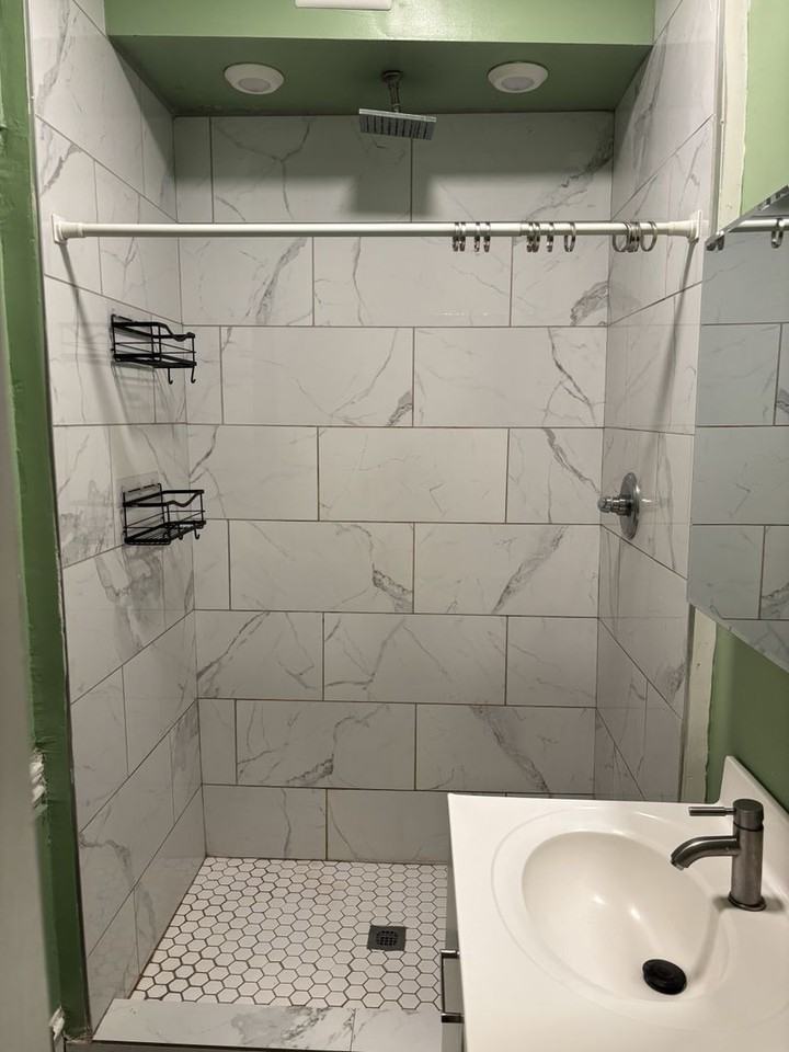 5322 Ludlow St - Photo 6 of 10