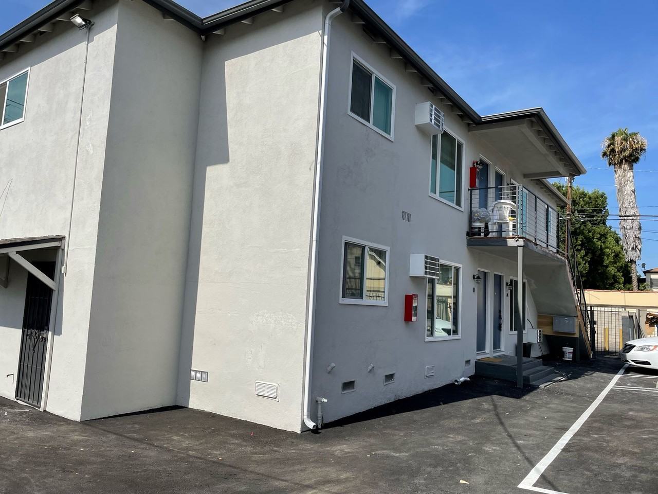 Lyman Place Apartments - Photo 2 of 3