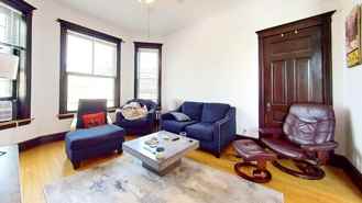 1017 W School St #3 - Photo 1 of 1
