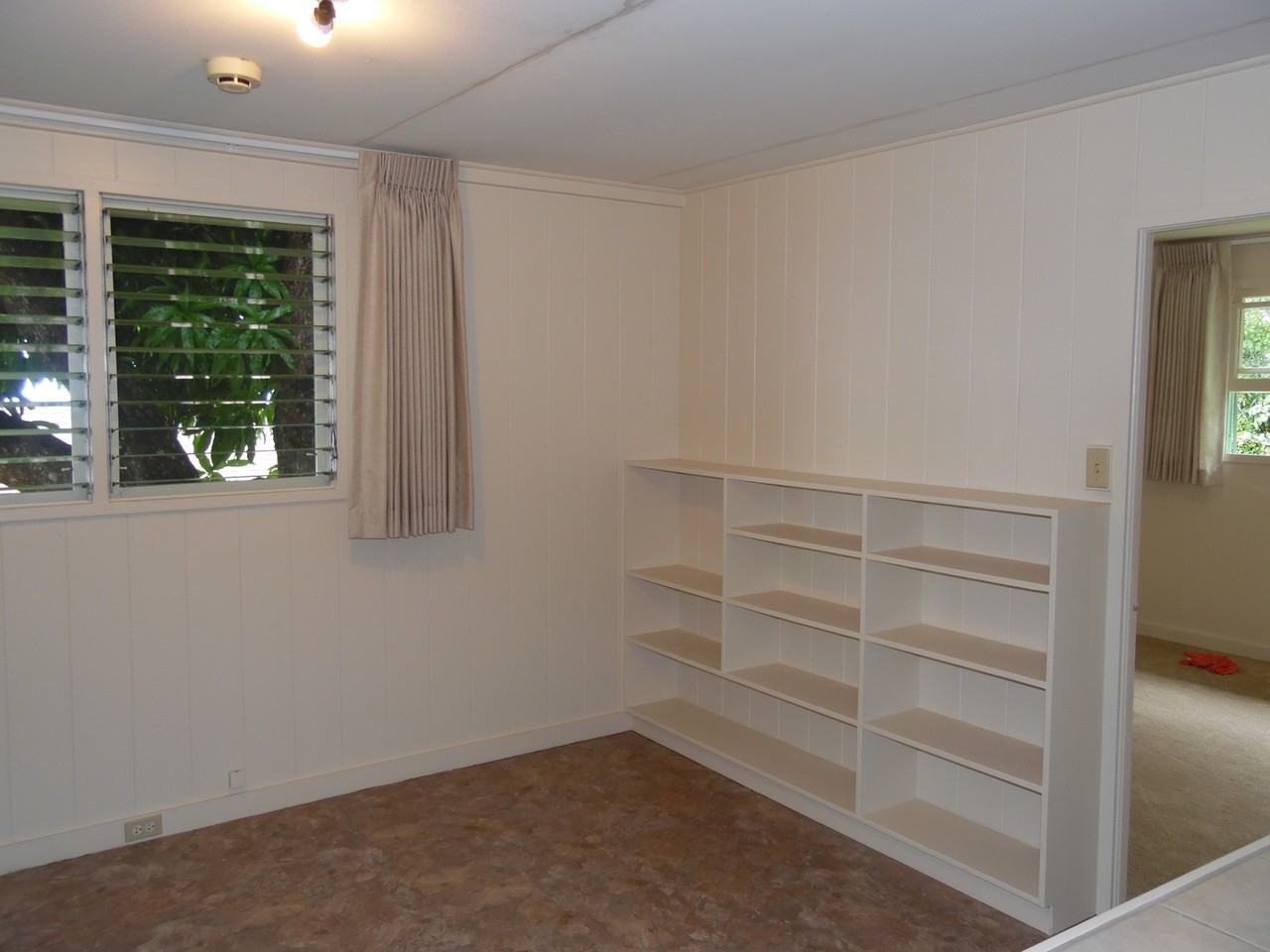 2998 Pacific Heights Rd - Photo 4 of 8