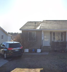 922 Boon St