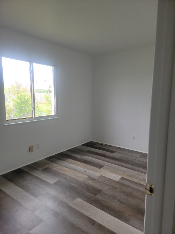 922 Boon St - Photo 5 of 10