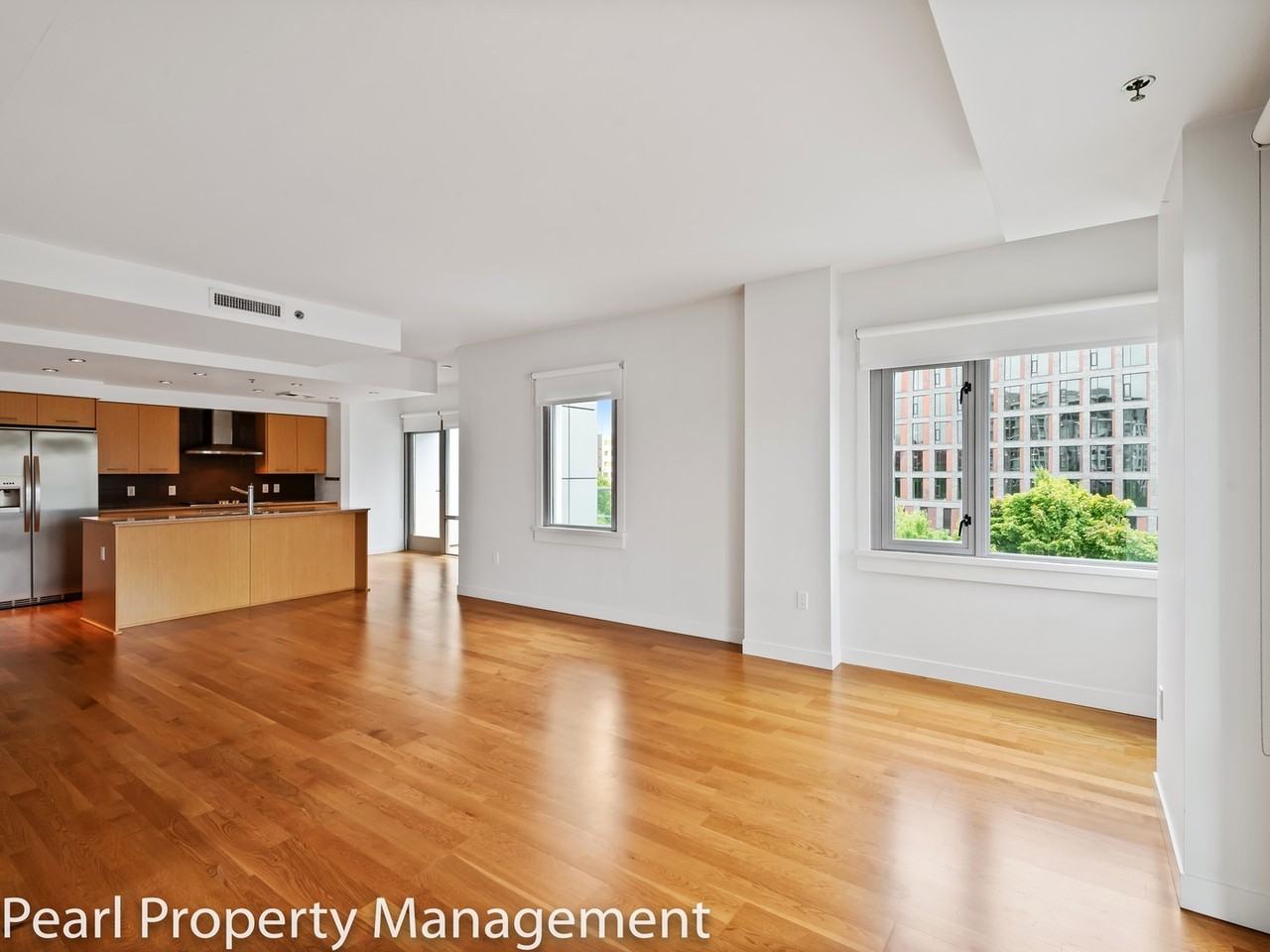 1310 Nw Naito Pkwy #409 - Photo 5 of 34