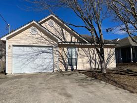 125 Amelia Ct - Photo 1 of 1