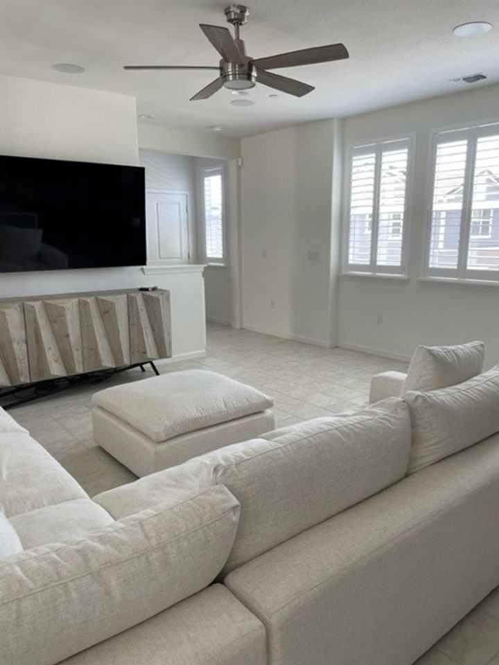 2364 Garden Farms Ave - Photo 3 of 14