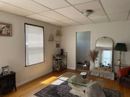 featured image of 173 Bay View Ave