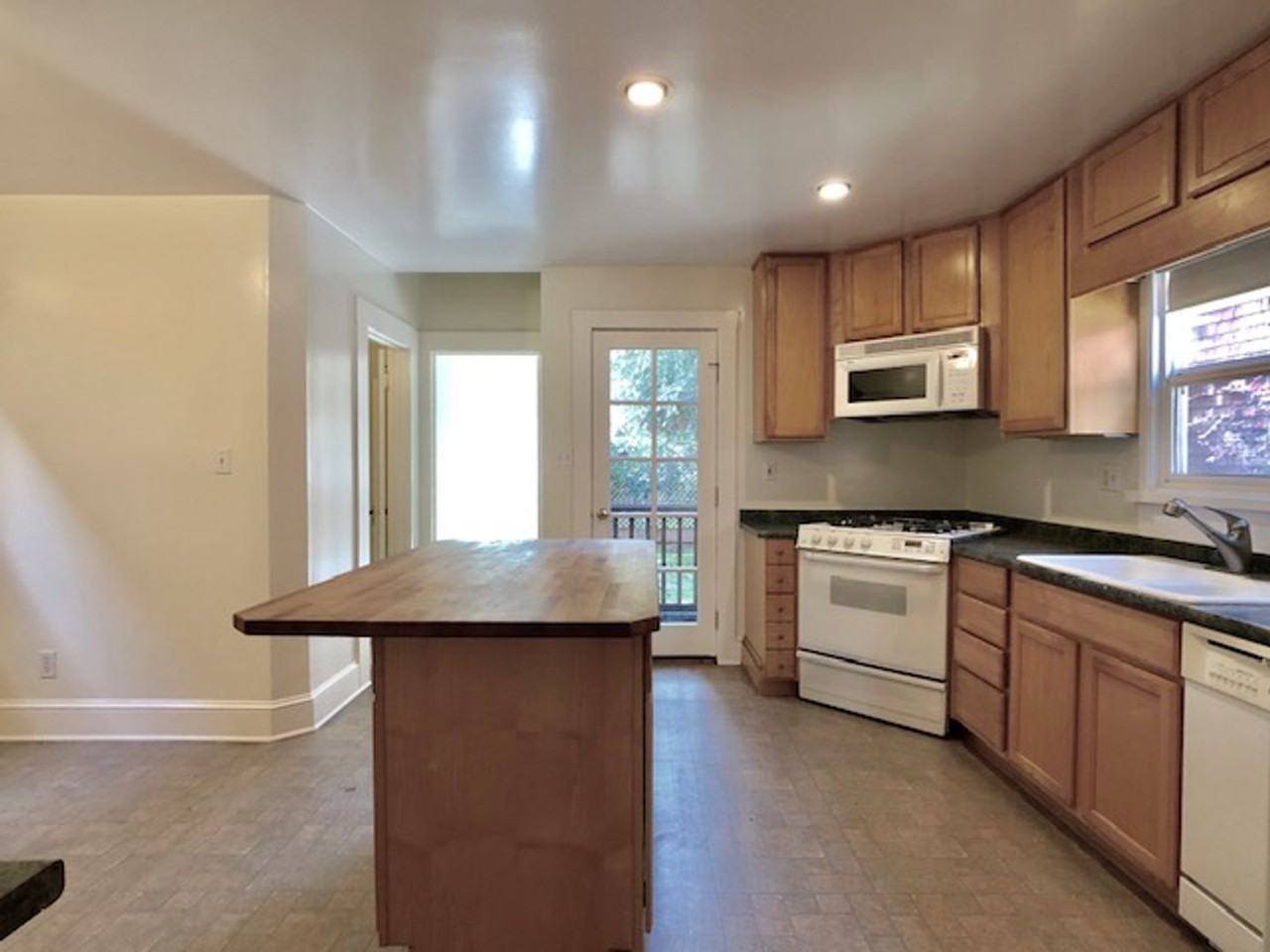 1714 Santa Clara Ave - Photo 6 of 26