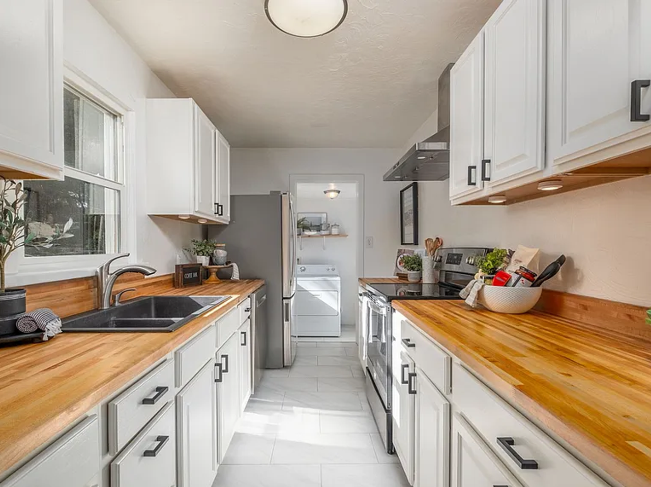 1166 Charles Pl - Photo 6 of 25