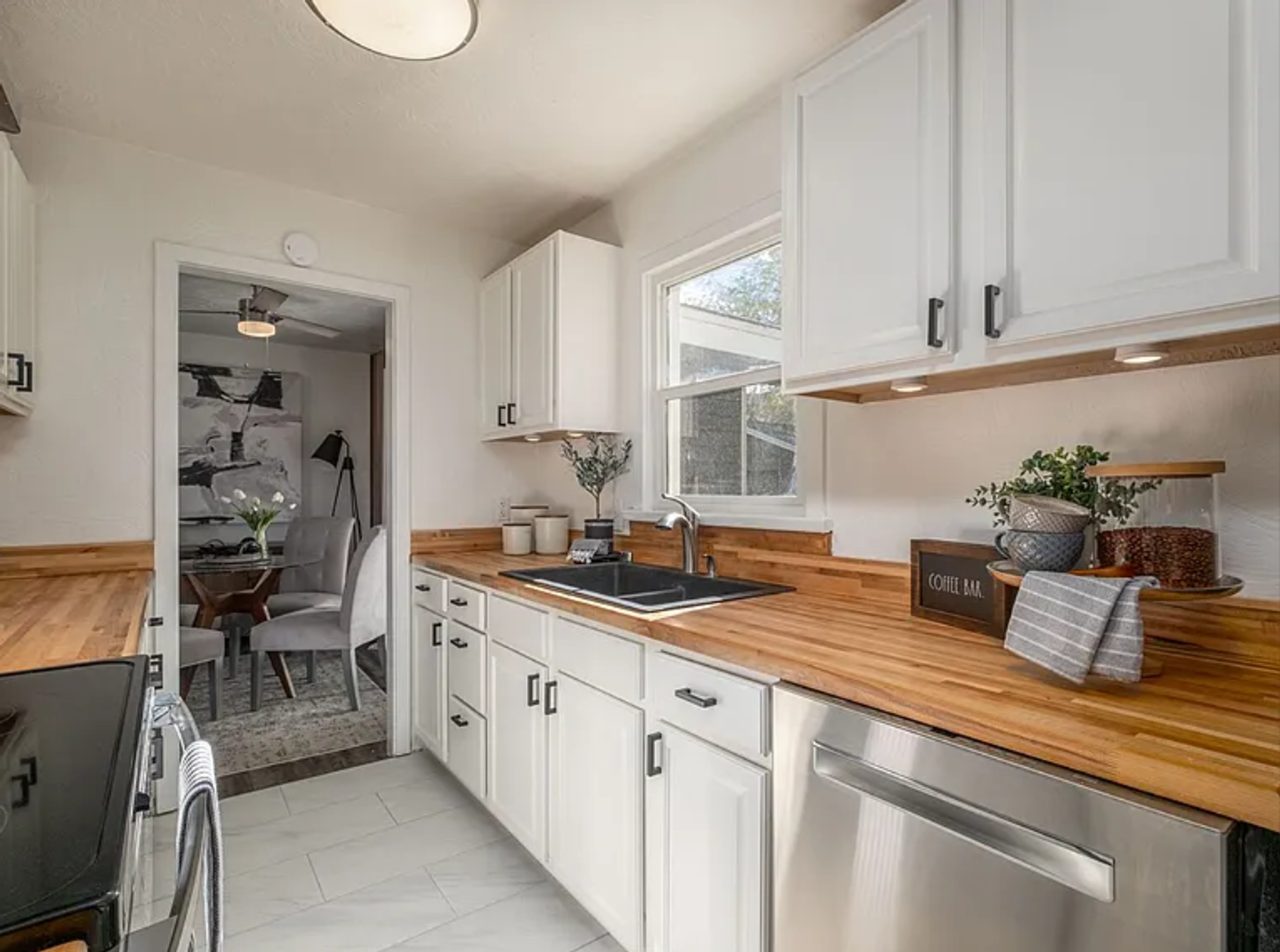 1166 Charles Pl - Photo 7 of 25