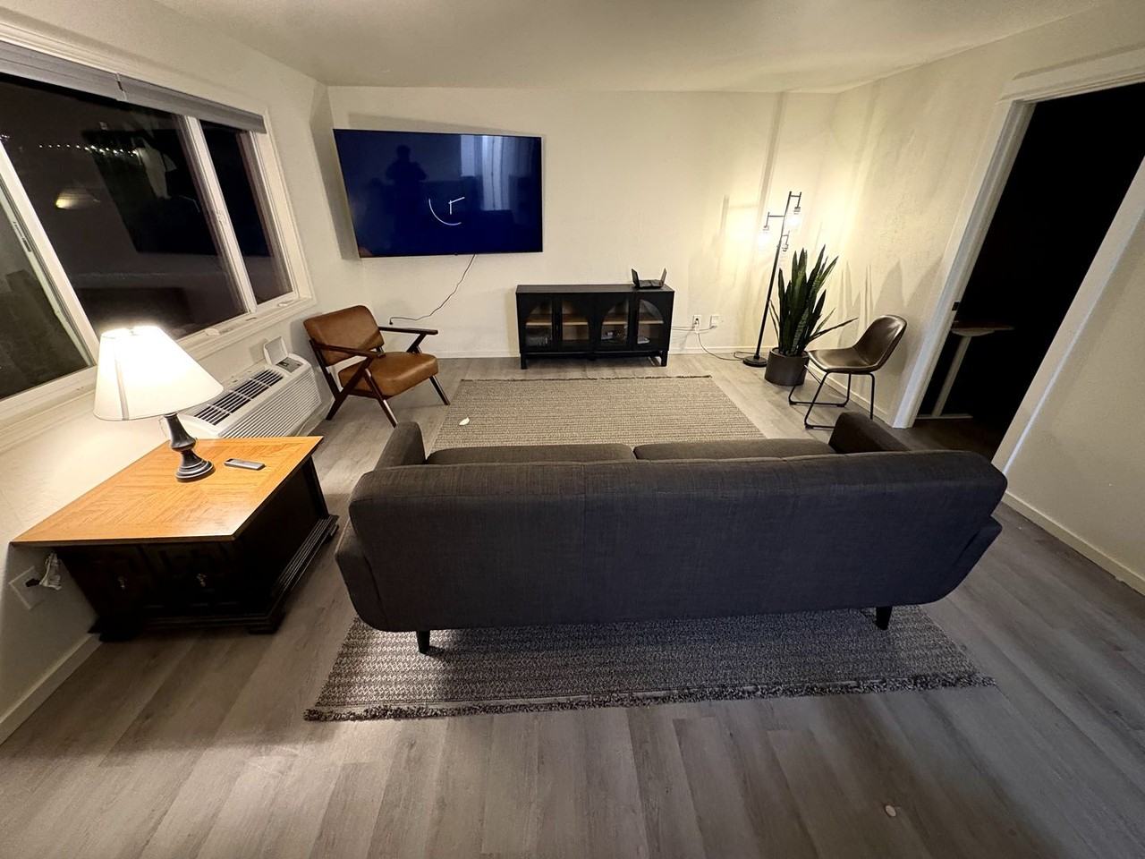 720 N 10th St - Photo 5 of 7