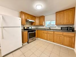featured image of 119 N Claremont St