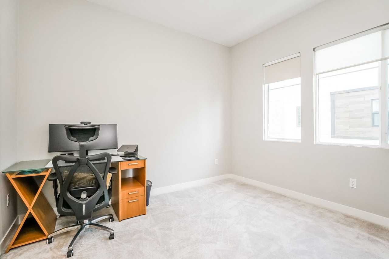 2117 Copper Walk - Photo 5 of 23