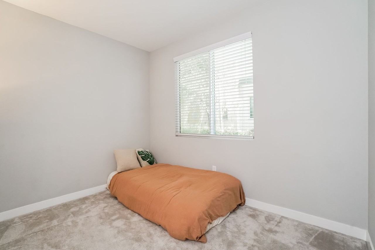 2117 Copper Walk - Photo 7 of 23