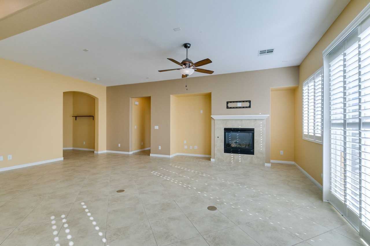 9917 Tradition Creek Ave - Photo 7 of 32