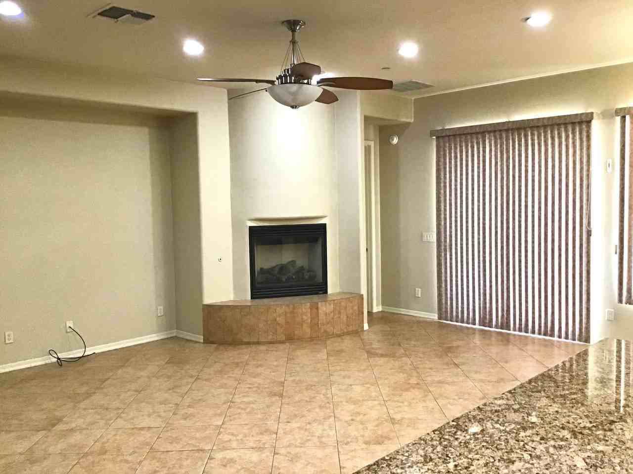 11645 N Peaceful Night Rd - Photo 3 of 46