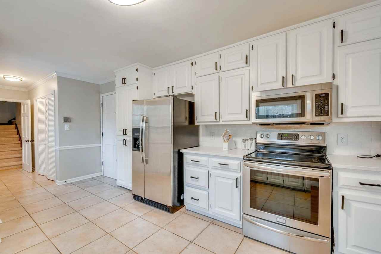 2093 Breconridge Dr Sw - Photo 6 of 32
