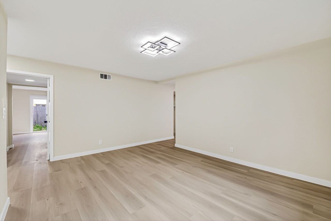 1250 S Brookhurst St #1109 - Photo 3 of 38
