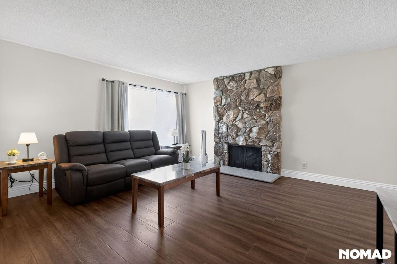 866 S Stone Cir - Photo 2 of 13