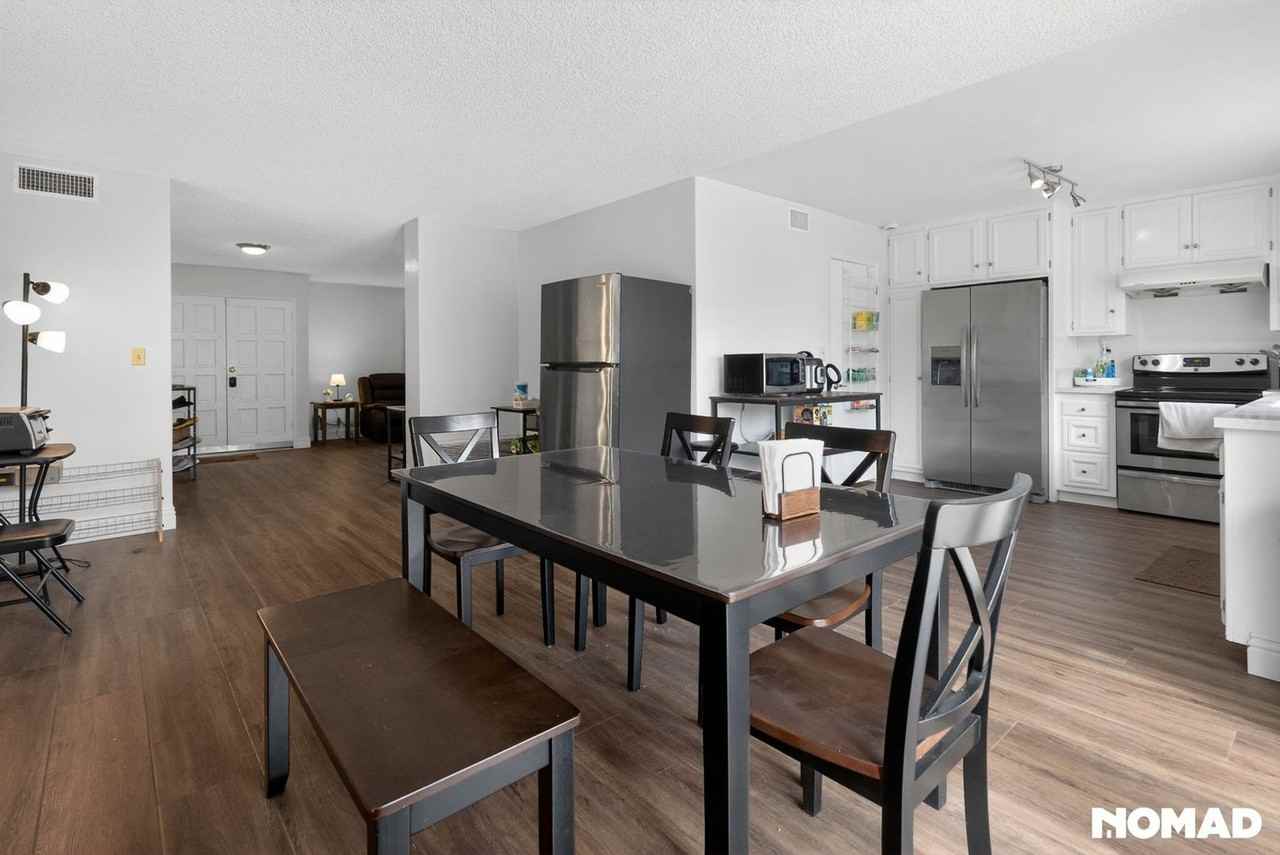 866 S Stone Cir - Photo 4 of 13