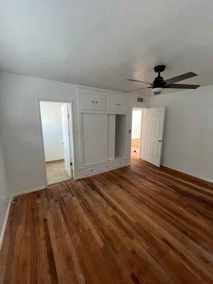 2344 W Walnut Ave - Photo 6 of 13