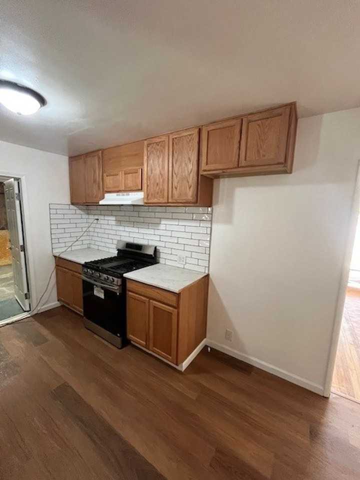 2344 W Walnut Ave - Photo 7 of 13