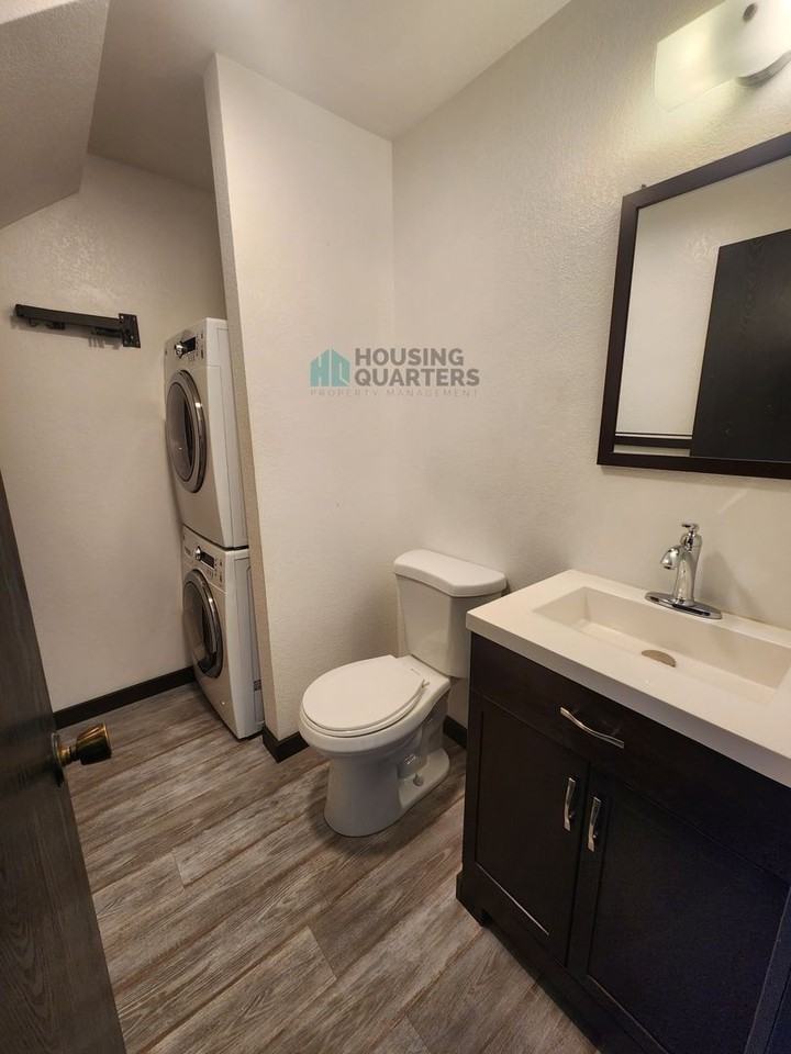 2107 N Houk Rd #7 - Photo 7 of 18