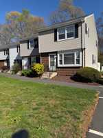 featured image of 19 Allspice Ln #19