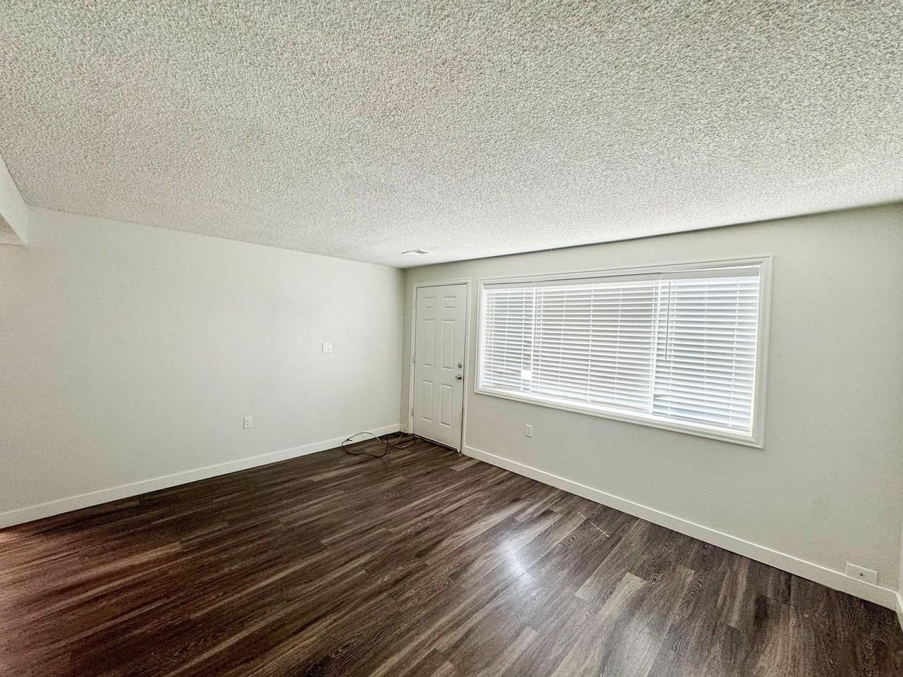 5283 W Center Ave #5283 - Photo 3 of 14