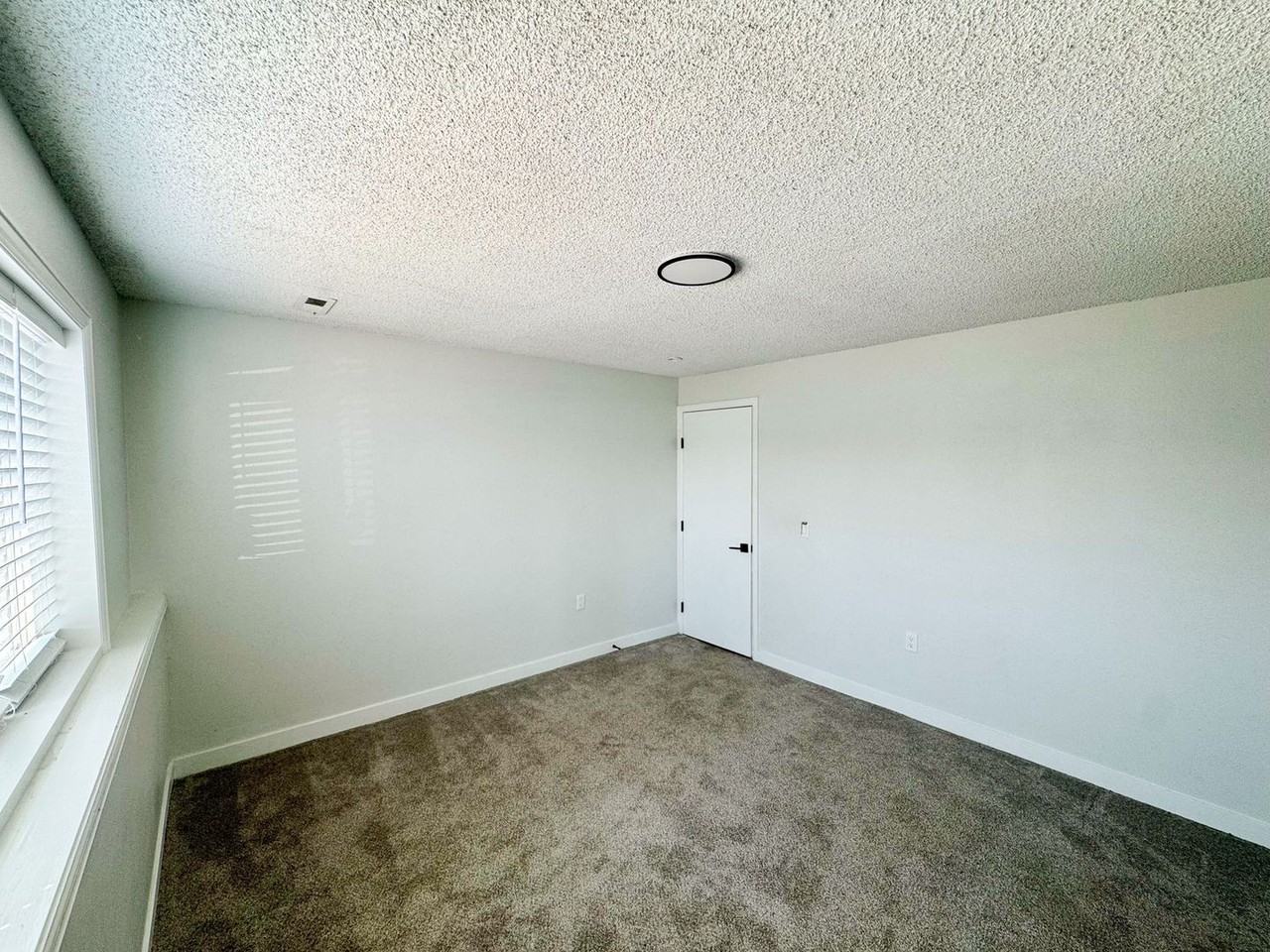5283 W Center Ave #5283 - Photo 6 of 14