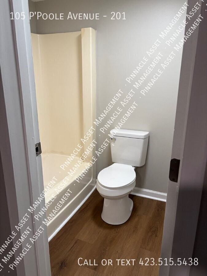 105 P Poole Ave #201 - Photo 3 of 18