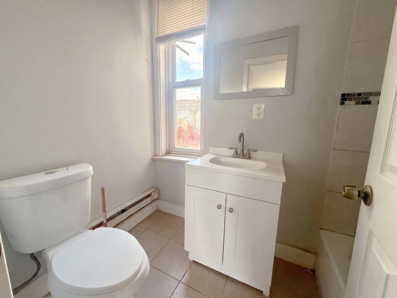 5210 Master St #2 - Photo 5 of 5