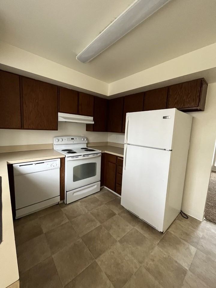 118 Colby Court Ln - Photo 6 of 13