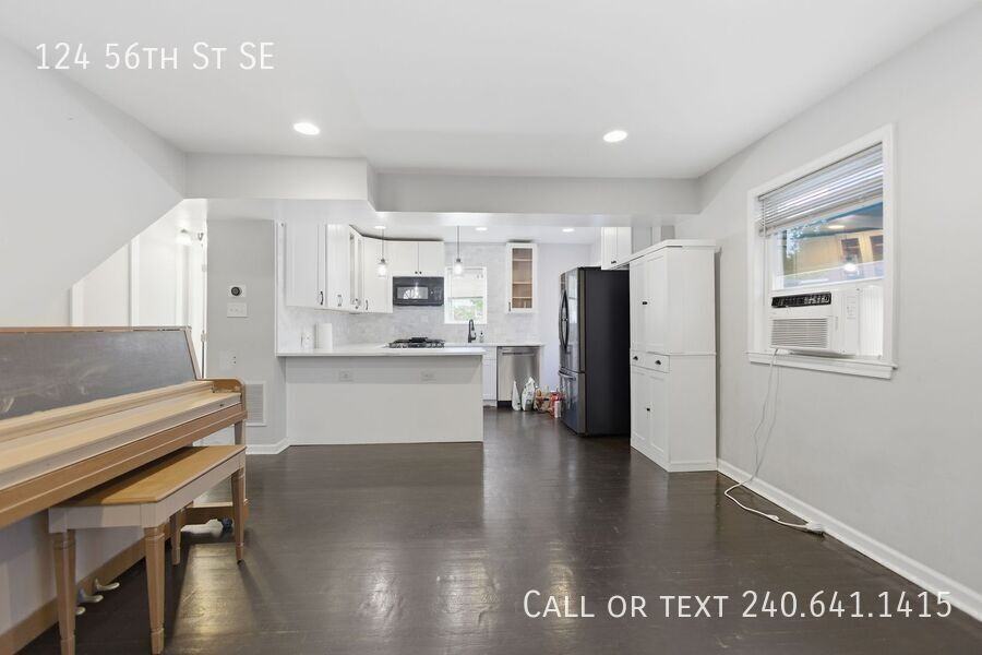 124 56th St Se - Photo 4 of 20