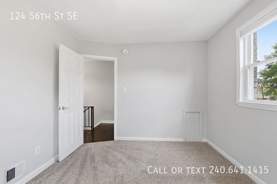 124 56th St Se - Photo 7 of 20