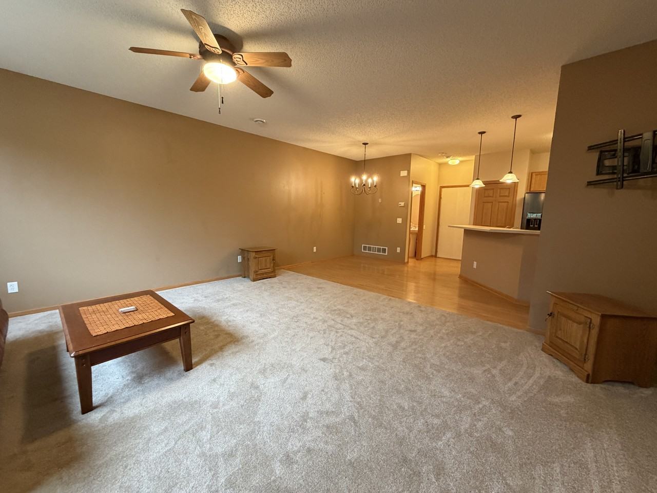 11007 Oak Grove Cir #B - Photo 7 of 23