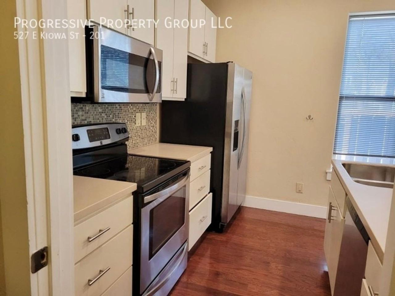 527 E Kiowa St - Photo 6 of 18
