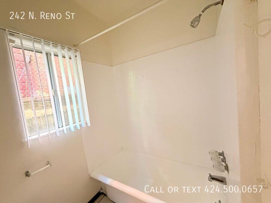 242 N Reno St - Photo 7 of 10