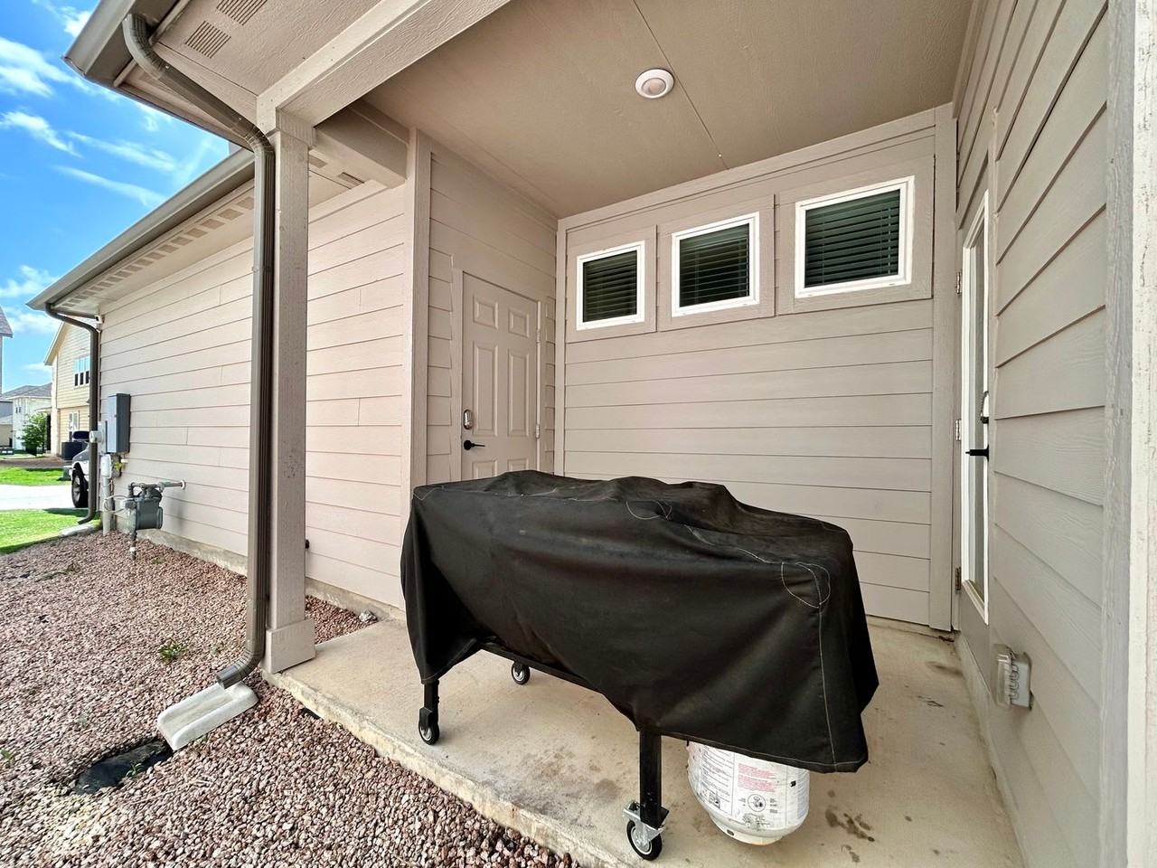 856 Lone Peak Way - Photo 4 of 31