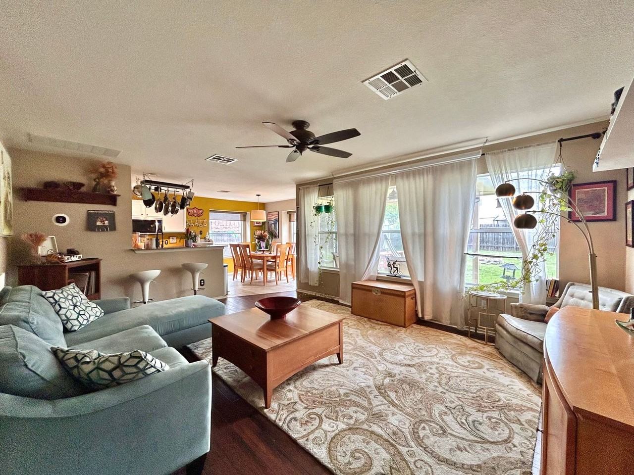 14801 Falling Stone Ln - Photo 5 of 34