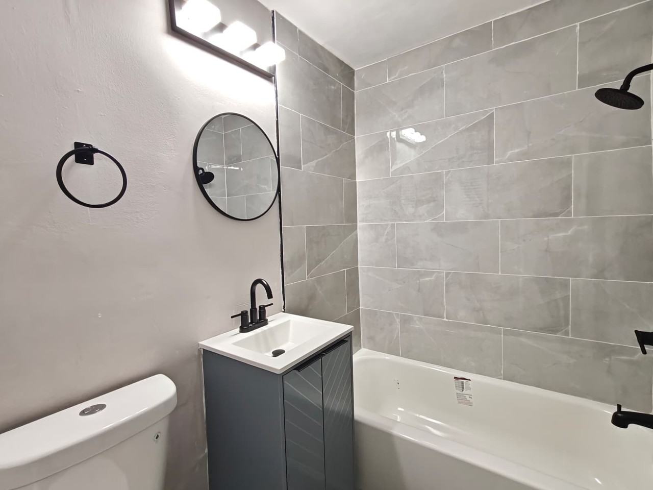 7108 Oxford Ave #51 - Photo 5 of 8