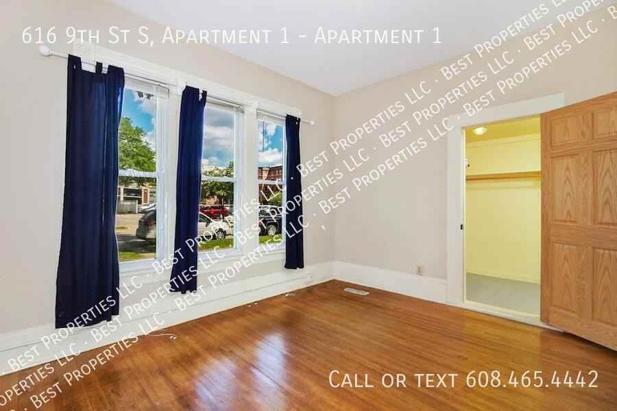 616 9th St S #1 - Photo 4 of 10