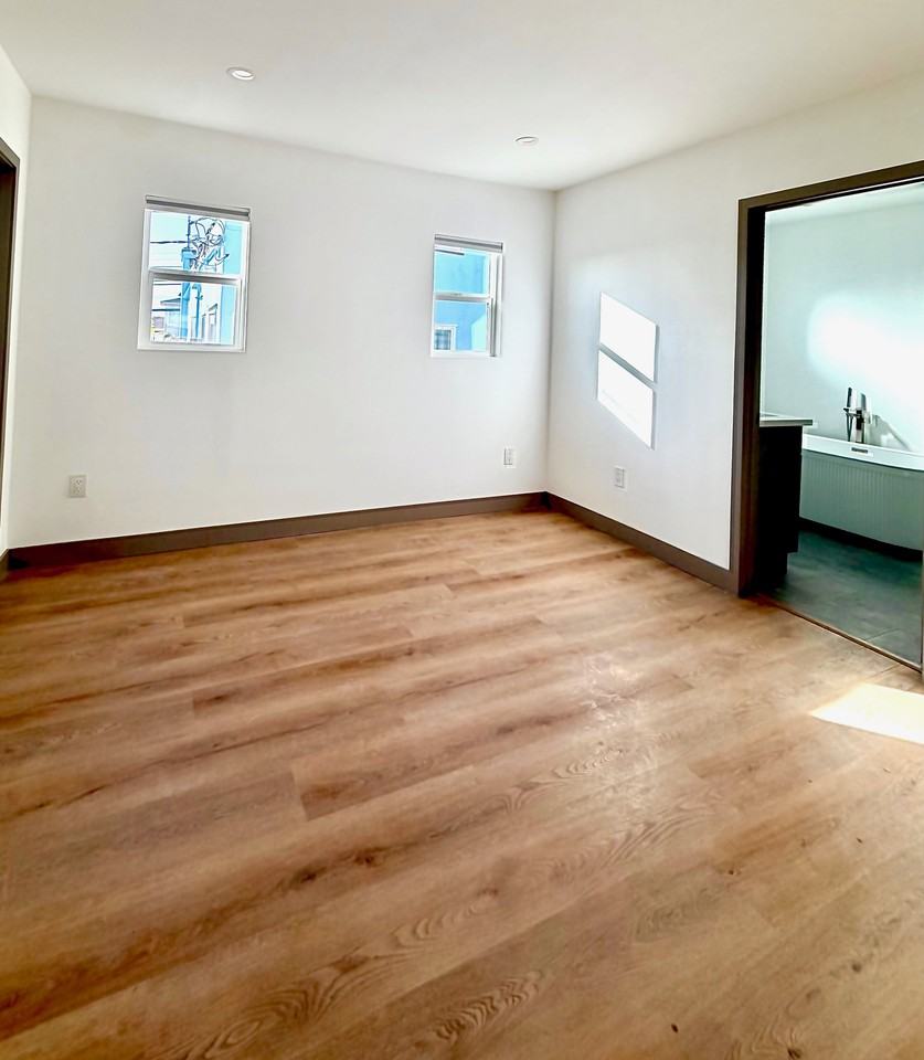 626 N Irena Ave #NA - Photo 4 of 11