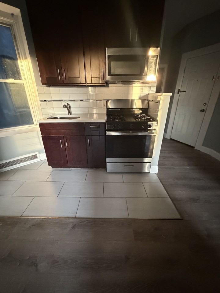 548 Avenue C #5 - Photo 2 of 11