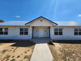featured image of 307 E Truman #B