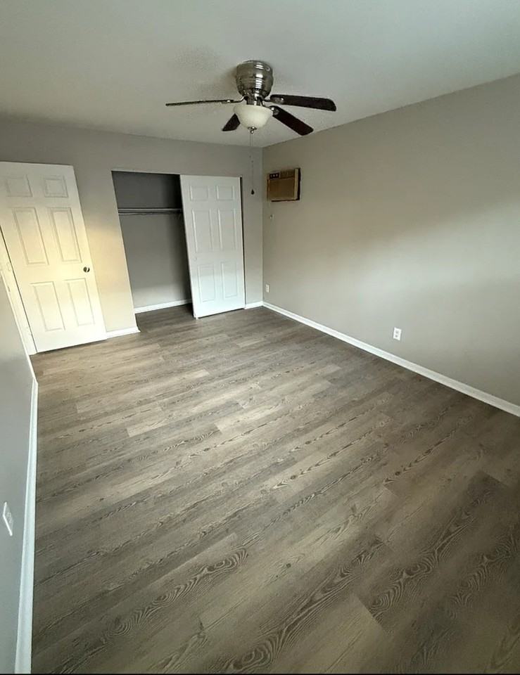 2367 Memorial Pkwy #4 - Photo 2 of 13