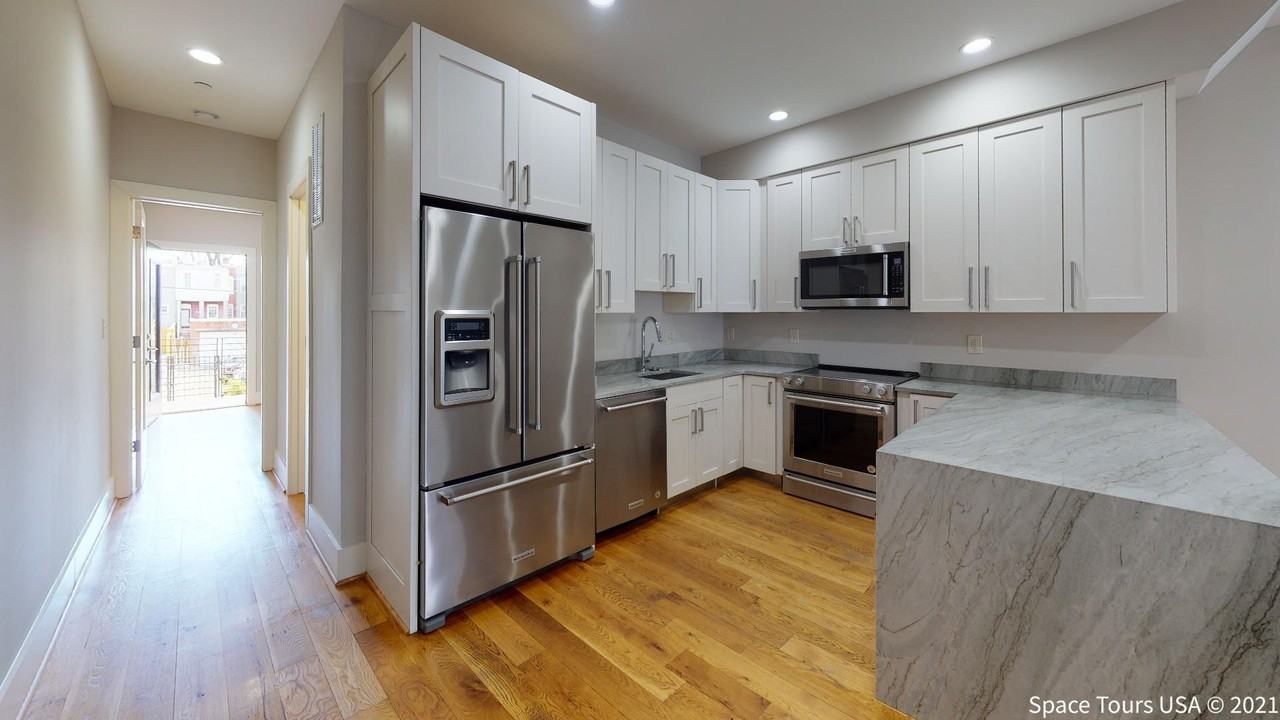 1157 Oates St Ne #1 - Photo 2 of 14