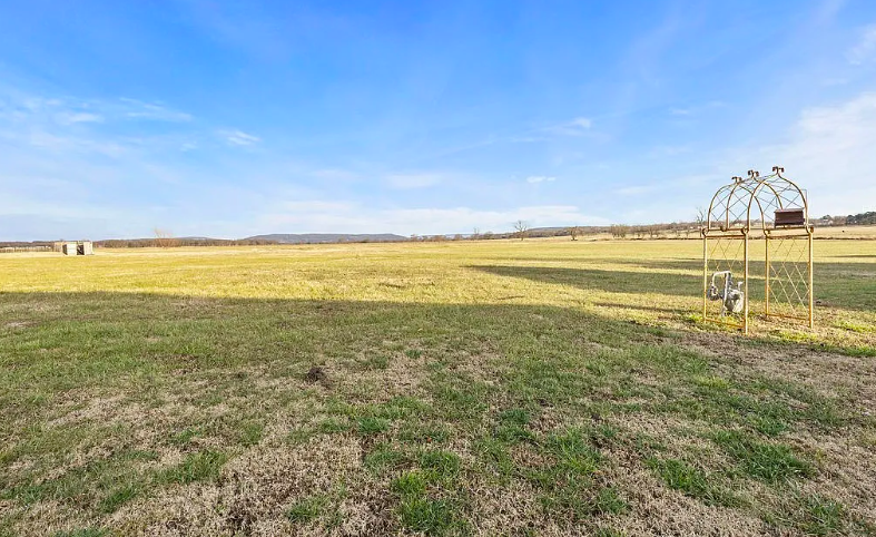 1681 Viney Grove Rd #NA - Photo 3 of 18