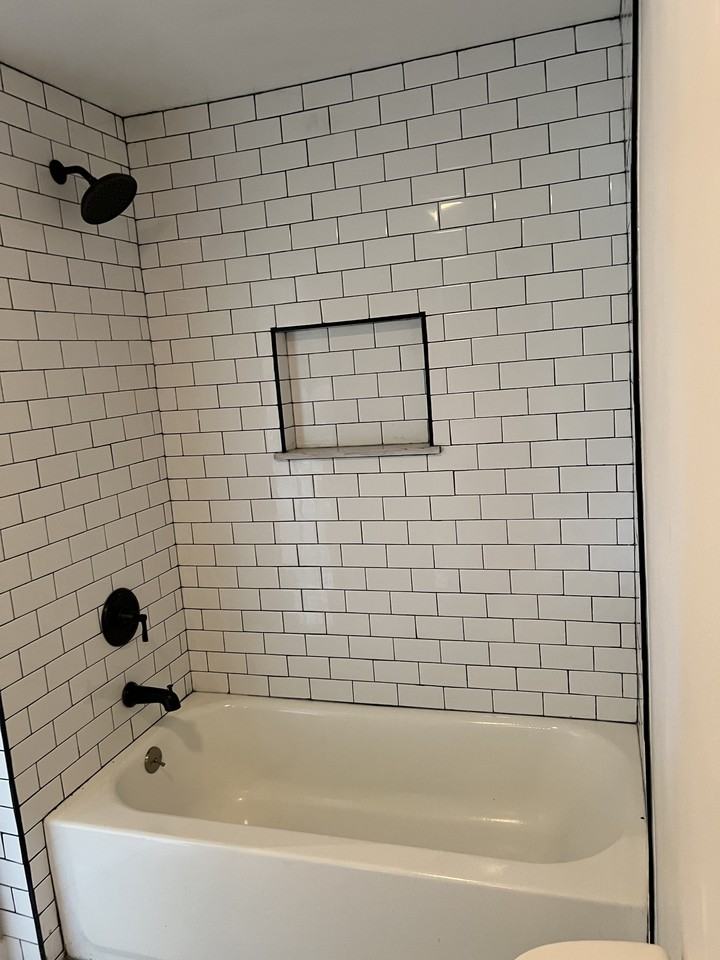 110 Railroad Ave #2 - Photo 4 of 17