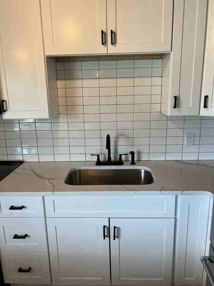 110 Railroad Ave #2 - Photo 7 of 17